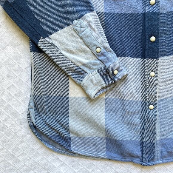 American Eagle Oversized Blue Plaid Flannel Shacket Shirt Snap Front Women Small - Picture 7 of 10